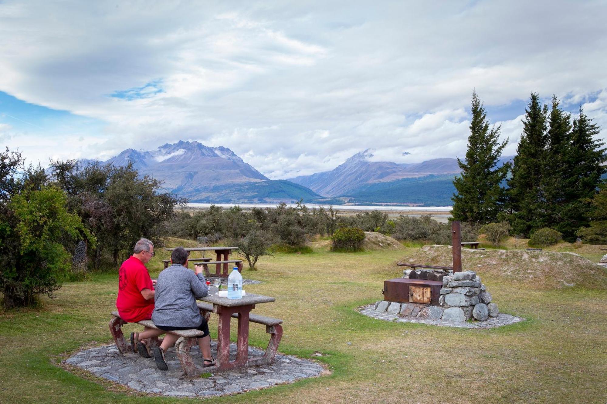 Glentanner Park Centre Hotel Aoraki / Mount Cook Bilik gambar